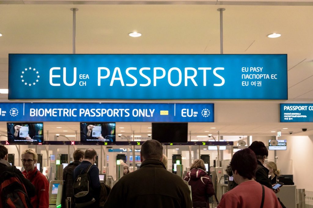 فهرست کشورهایی که ورود مسافران آنها به اتحادیه اروپا مجاز است اعلام شد
