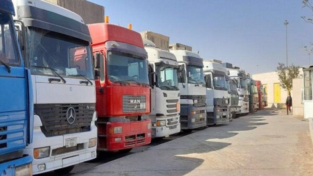 شفاف‌نبودن واردکنندگان عامل ترخیص نشدن کامیون‌های وارداتی