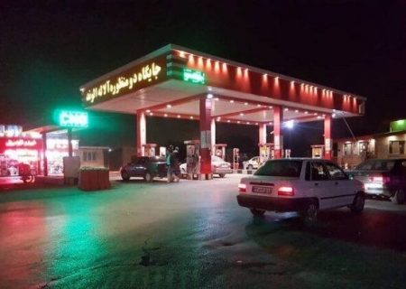۶۰ لیتر سهمیه بنزین مهرماه امشب شارژ می‌شود