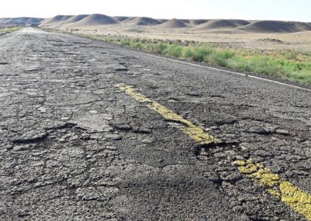 جاده‌های پر پیچ وخم ایران