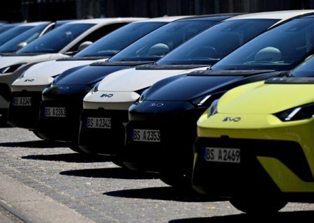 رشد فروش جهانی خودروهای برقی به کف رسید