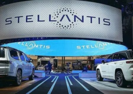 استلانتیس در ایتالیا سرخوش شد