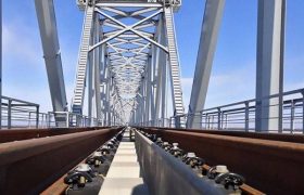 تکمیل احداث پل ریلی آمور