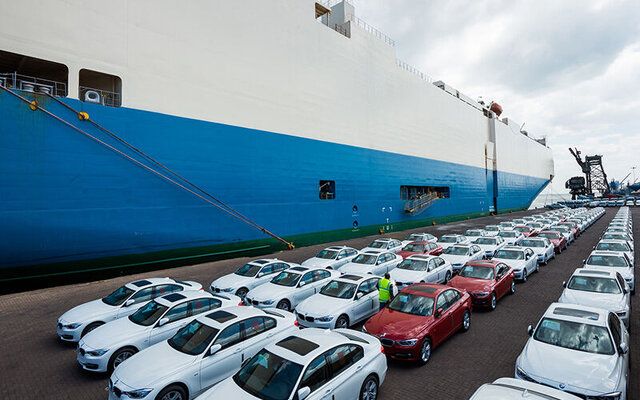 خودروهای وارداتی سه ماهه تحویل می‌شوند/ امکان واردات خودرو از مناطق آزاد